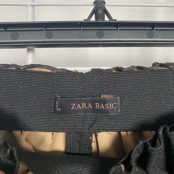 Zara Pleated Black Mini Skirt Small - Picture 5 of 6